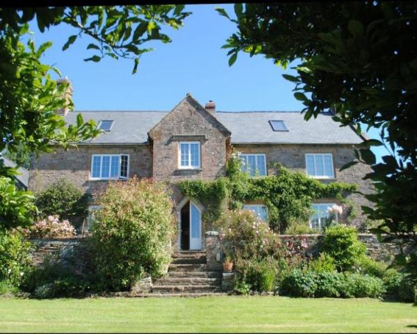 group accommodation exmoor, cottages for groups, 