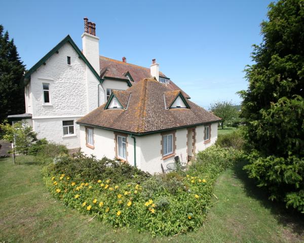 self catering holiday cottages