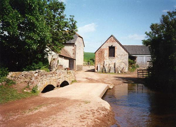 Exmoor holiday cottages, Luxborough holiday cottages, Self catering cottages on exmoor, Dunster Holiday cottages, Blue Anchor
cottages, Holiday Cottages in Old-Cleeve
