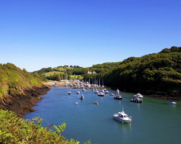 Find places to stay in Berrynarbor and Watermouth near Ilfracombe, Devon