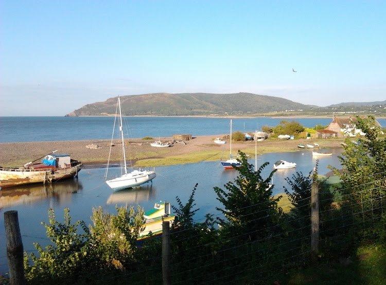 Nearby Porlock Weir. It's a 6-7 minute walk to the pub !