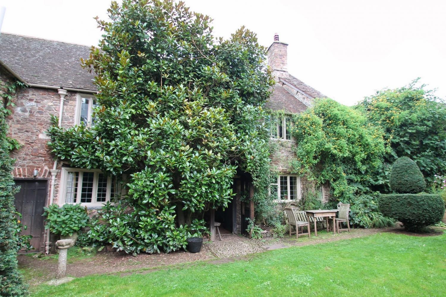 Old Priory Cottage, Dunster