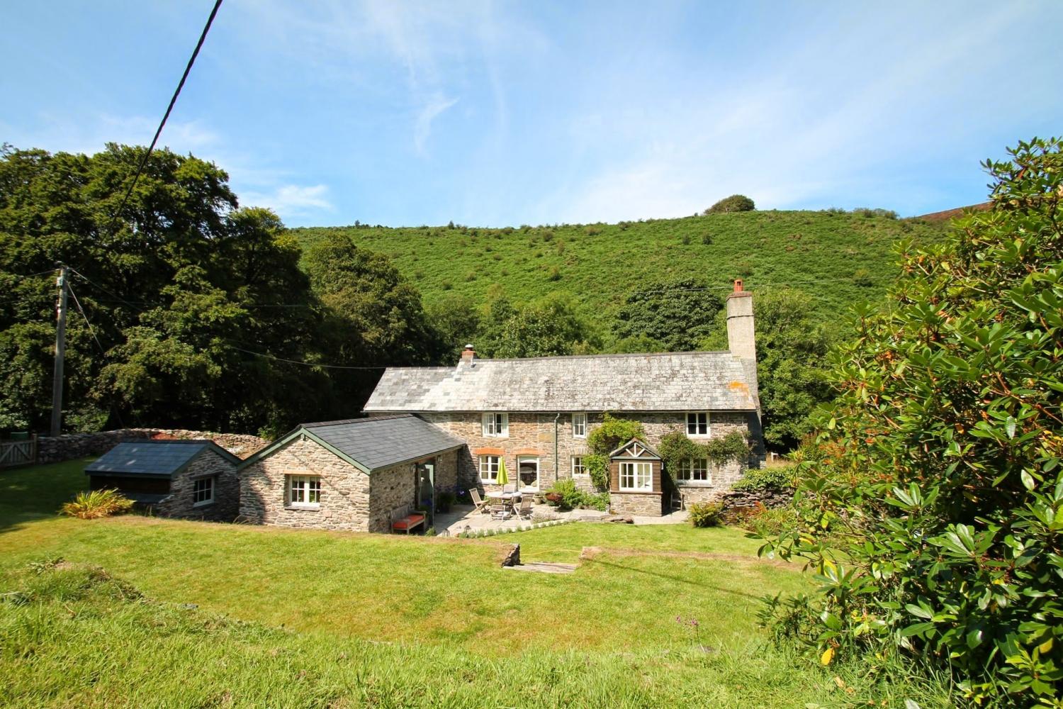 Spacious Garden at Poocks Cottage in the Doone Valley