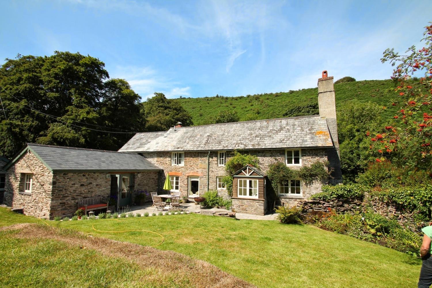 Poocks Cottage, Nr Malmsmead, Oare