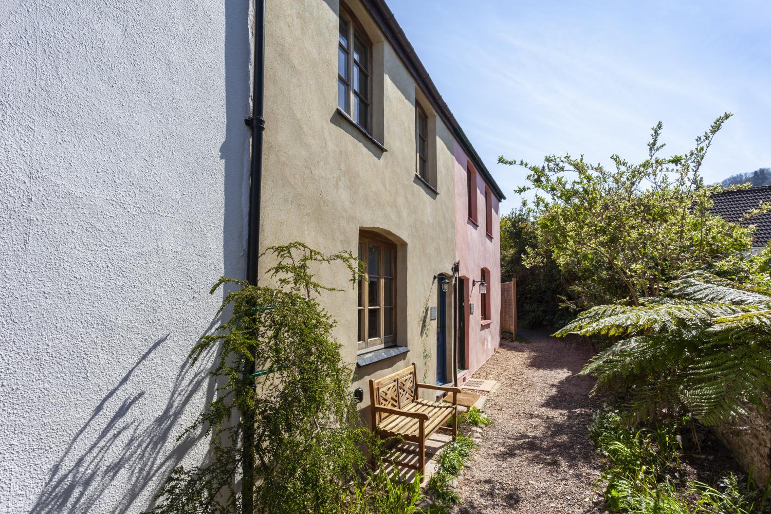 Honeysuckle Cottage Footpath Access