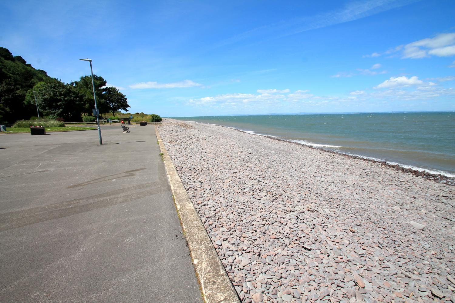 Beach towards Culvercliffe.