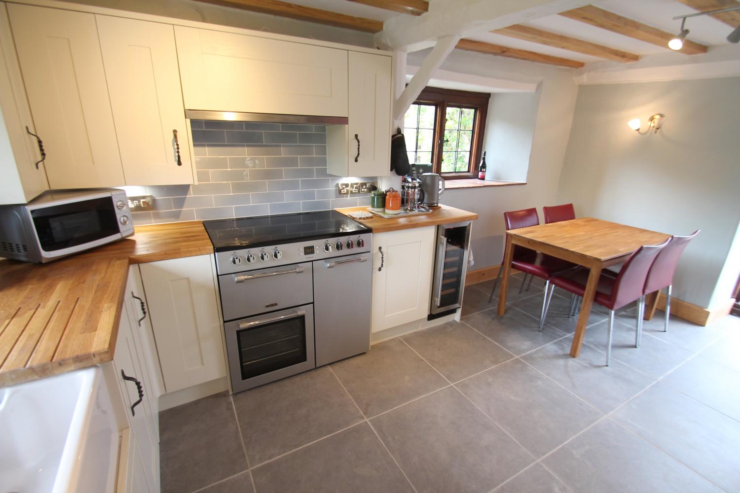 Winder Cottage kitchen and dining room