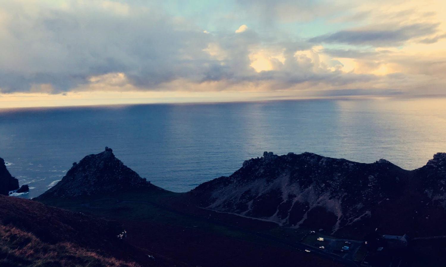 Valley of Rocks all within 10 minutes walking Click to replace me with your text!!!