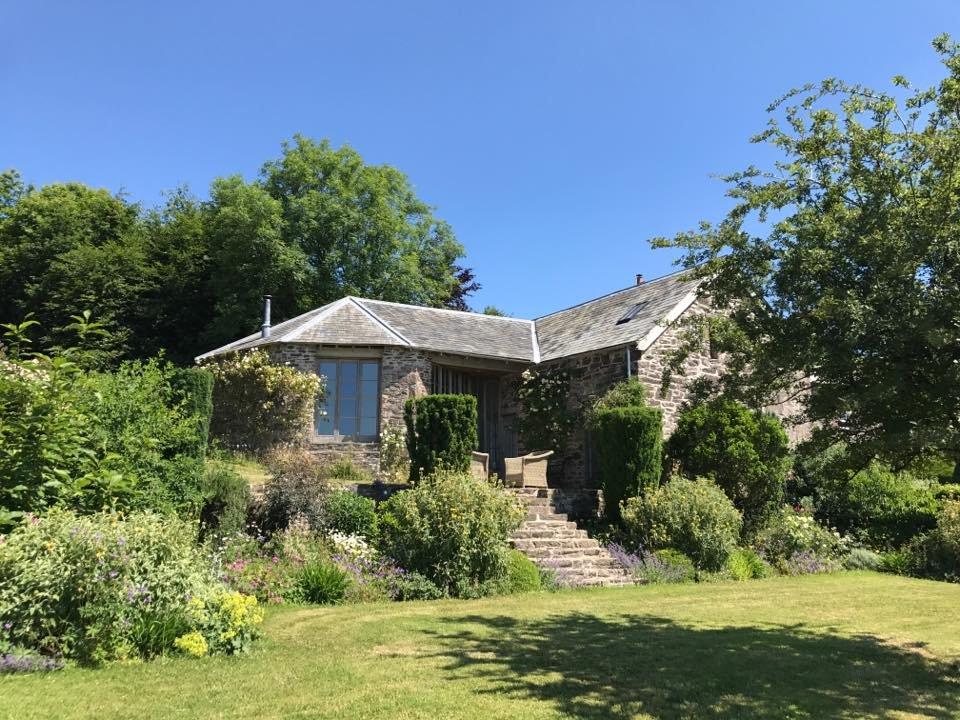 The Roundhouse, West Anstey Holiday Cottages in Near Dulverton T..