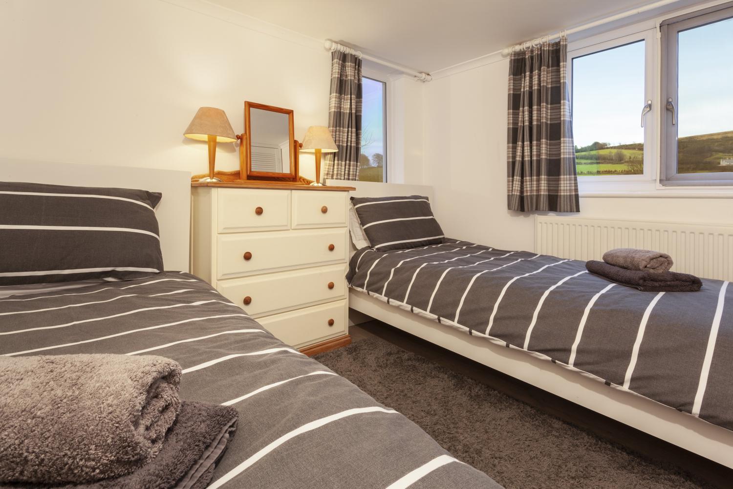Twin bedroom at Withymead