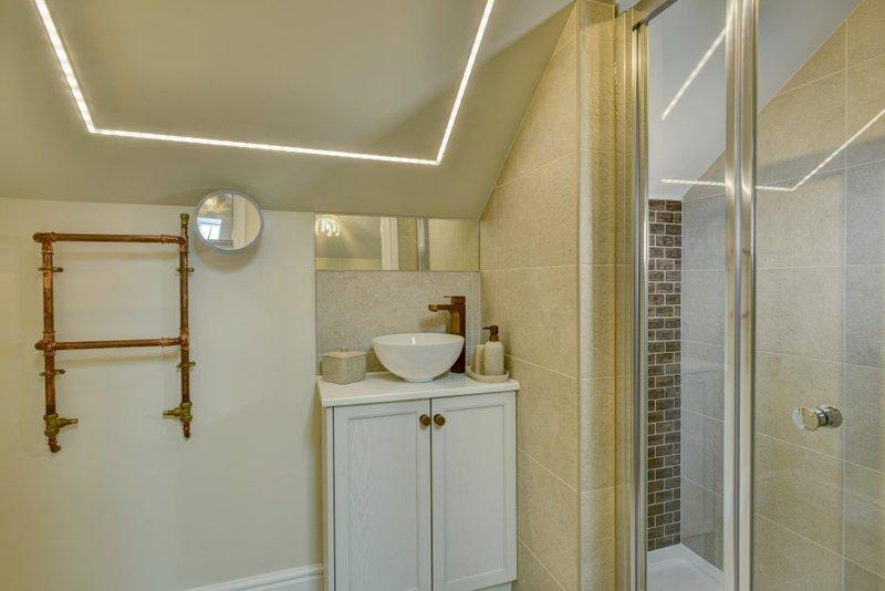 Bedroom 3 shower room